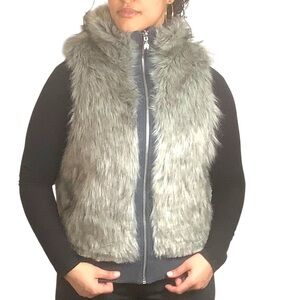 RARE Victoria's Secret PINK Reversible Faux Fur Charcoal Vest Size Large
